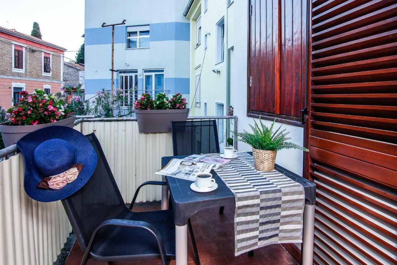 Apartment Kensi*** Pula Exterior foto